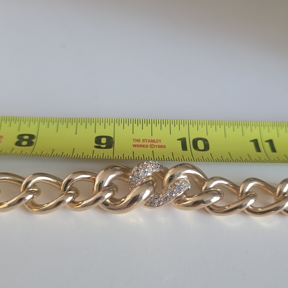 VINTAGE CHRISTIAN DIOR GOLDTONE NECKLACE WITH RHINESTONES - Picture 5 of 15